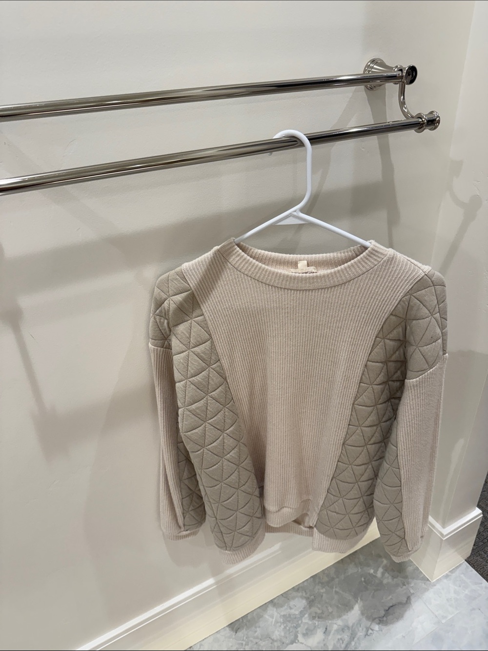 Hem & Thread Quilted-Panel Crewneck Sweater in Light Beige